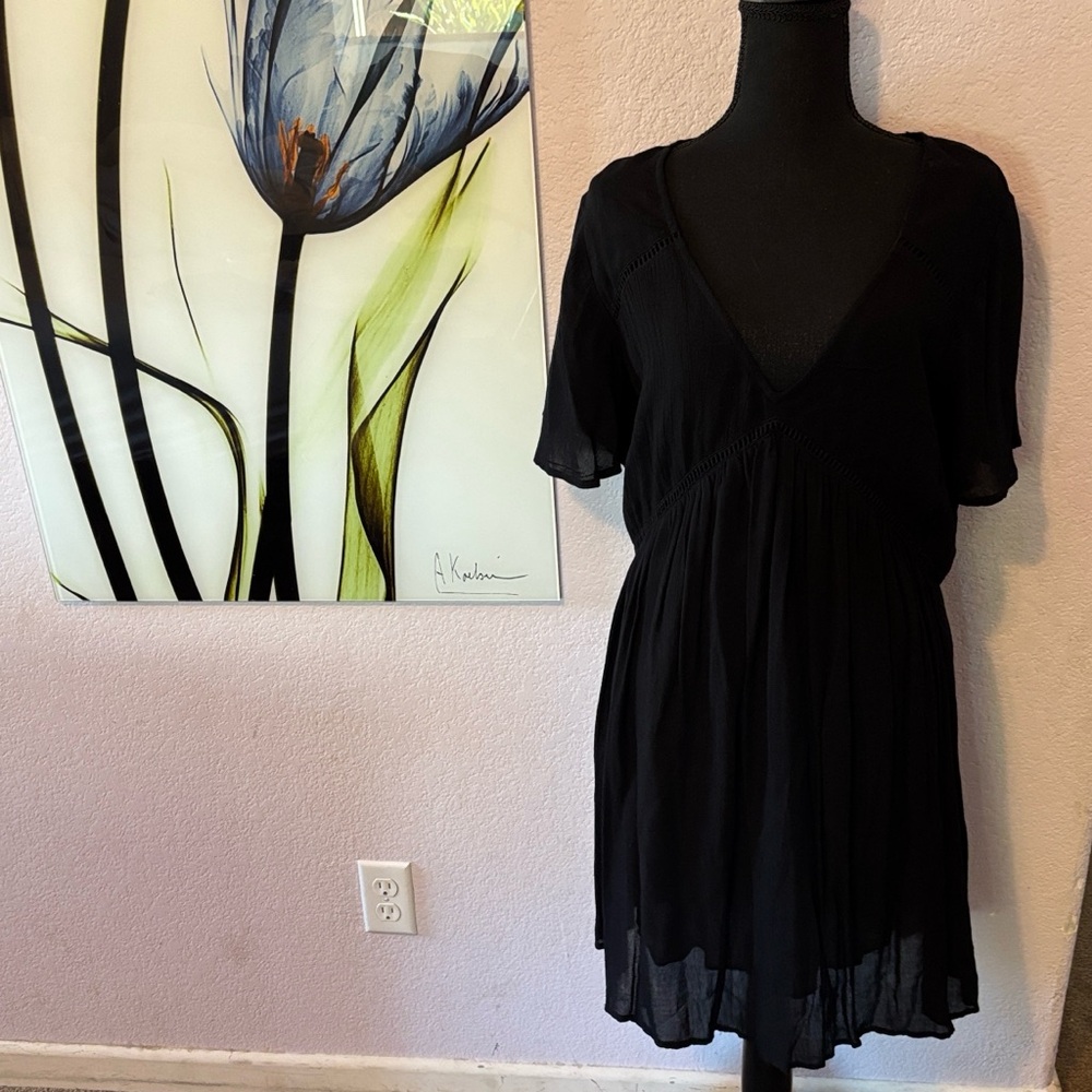 black dress size large